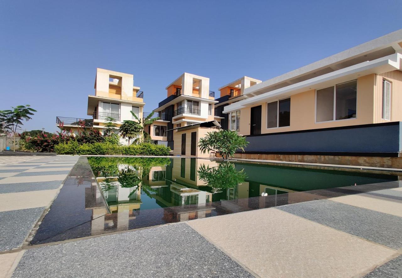 Royal Meadows - Igatpuri Bungalow C Exterior photo