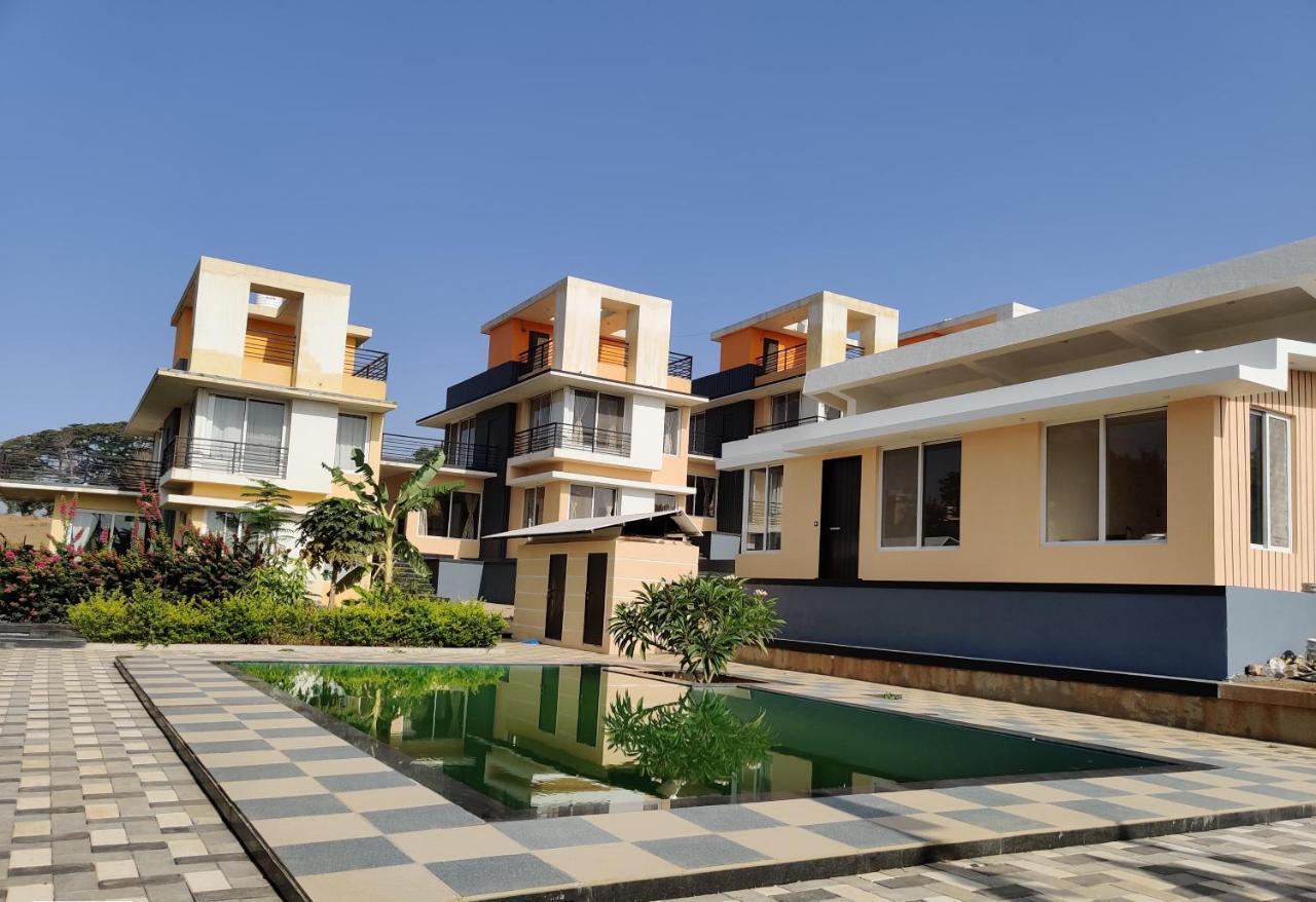 Royal Meadows - Igatpuri Bungalow C Exterior photo